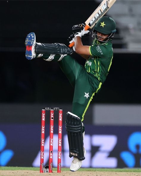 Saim Ayub, Babar Azam Dpz, Muhammad Rizwan, Yashasvi Jaiswal, Imran Khan Photos, Hijab Dp, Crickets Funny, Test Match, Beautiful Profile Pictures