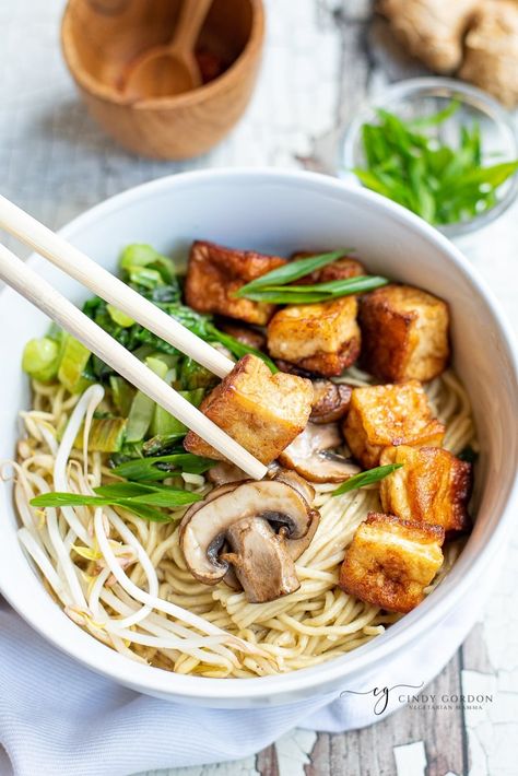 Best Soup For A Cold, Feel Better Soup, Sick Soup, Tofu Chili, Soup For A Cold, Delicious Air Fryer Recipes, Bbq Chicken Wings Recipe, Tofu Noodles, Tofu Soup