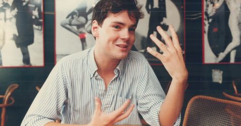 RIP Jonathan Crombie aka "Gilbert Blythe" Jonathan Crombie, Megan Follows, Road To Avonlea, Gilbert Blythe, Seventh Grade, Anne With An E, Anne Shirley, Kindred Spirits, Anne Of Green