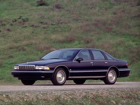 Chevy Caprice Classic, Car Names, 90s Cars, Chevrolet Sedan, Car Ecu, Chevy Caprice, Chevy Camaro Z28, Caprice Classic, Cool Buildings