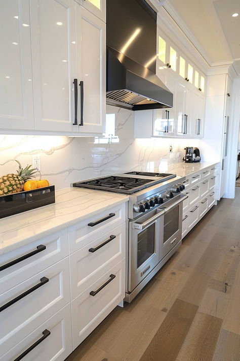 30+ Modern White Cabinets with Black Hardware for Stylish Homes White Cabinets With Black Hardware, Cabinets With Black Hardware, Kitchens With White Cabinets, Hardware Ideas, Classic Kitchen Design, White Shaker Kitchen, Countertop Ideas, White Kitchen Remodeling, Shaker Kitchen Cabinets