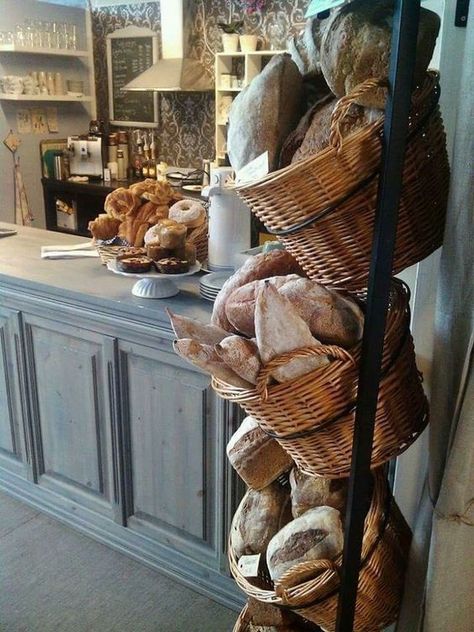 French Bakery Interior, Rustic Coffee Shop, Bread Display, Bakery Shop Design, Bakery Interior, Bakery Store, Bread Shop, Bakery Display, Bakery Decor