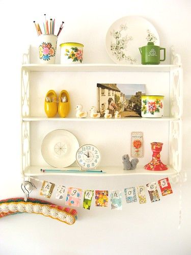 dottie angel: knick knacks... Dottie Angel, Chur, Granny Chic, Knick Knacks, Bits And Bobs, 인테리어 디자인, Creative Space, Interior Inspiration, Home Deco