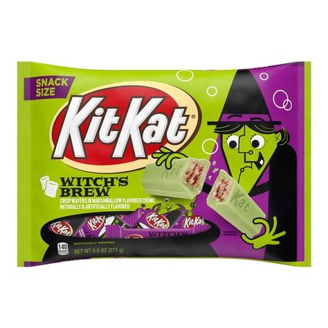 Kit Kat Witch’s Brew Kit Kat Candy, Kit Kat Flavors, Candy Bar Bags, Halloween Witches Brew, Kit Kat Bars, Halloween Sweets, Easy Halloween Decorations, Halloween Candy Bags, Marshmallow Creme