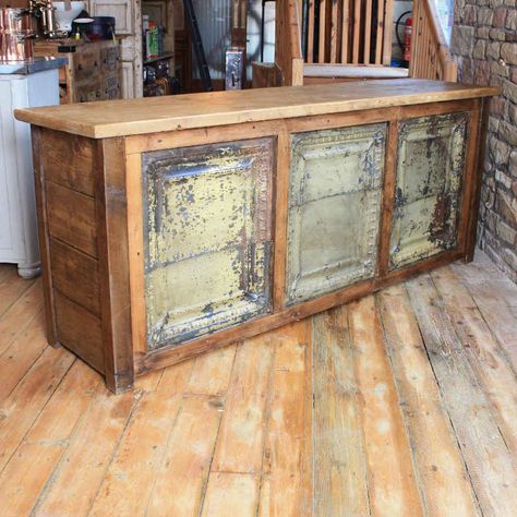 Counters For Shops, Retail Store Counter, Rustic Checkout Counter, Boutique Counter Design, Diy Rustic Bar Ideas, Store Counter Ideas, Bar Counter Ideas, Check Out Counter, Rustic Bakery