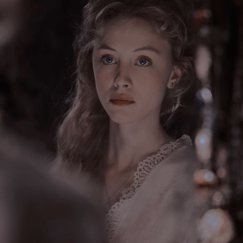 Photo of Sarah gadon Narcissa Black, Hannah New, Rabastan Lestrange, Walburga Black, Sarah Gadon, House Of Balloons, Victorian Romance, Black Sisters, Slytherin Aesthetic