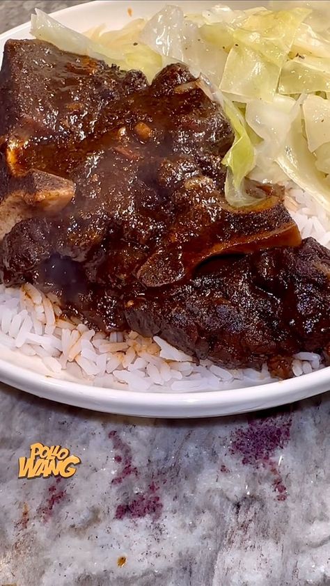 498K views · 16K reactions | Beef Neck Bones with Rice and Cabbage | Mammah! I made some tender Beef Neck Bones with Rice and Cabbage because those tail bones got too expensive. #PolloWang | By Pollo Wang | Mama, I was talking with my wife the other day and I was telling her. I said, you know, I don't understand why the price of oxtails done went up. I remember when it ain't cost that much and she was like, yeah, if you want that tender tail, you gotta pay for it and I say, yeah, I guess. So, I I hit it on up to the grocery store and when I got there, I went over to the meat department. Holler at my friend behind the counter. I was telling about this conversation I had with my wife on how expensive oxtails done got and you know, I ain't trying to do too much and he was like, oh you you wer Cabbage And Neck Bones, Beef Neck Bones Recipe, Pollo Wang, Rice And Cabbage, Kimchi Recipe, Neck Bones, I Don't Understand, Tender Beef, Summer Salad Recipes