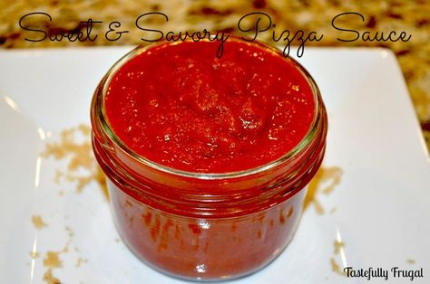 Sweet Pizza Sauce Recipe, Sweet Pizza Sauce, Date Night Food Ideas, Dip Sauce Recipes, Sweet Pizza, Italian Pizza Recipe, Pizza Sauce Recipe, Fire Brick, Dip Sauce