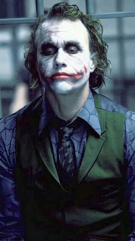 Lil Durk King Von Wallpaper, The Joker Heath Ledger, Joker Heath Ledger, Joker Outfit, Three Jokers, Joker Dark Knight, Female Joker, Der Joker, Joker Makeup