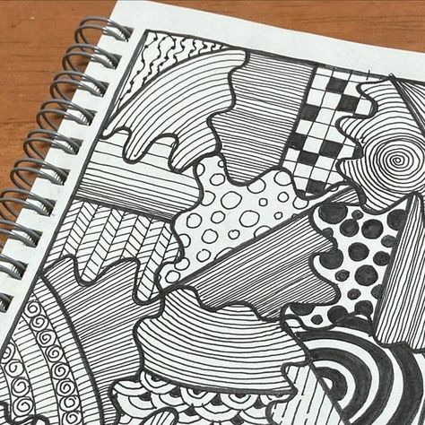 Masculine Doodles, Zentangle Artwork, Easy Canvas Art, Pen Sketch, Composition Design, Doodle Art Designs, Zen Art, Zen Doodle, Pen Art