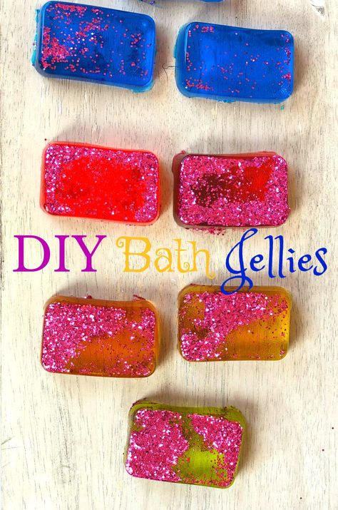 DIY Bath Jellies - Lou Lou Girls Bath Jellies, Body Scrub Ideas, Scrub Ideas, Bath Diy, Shower Jellies, Jelly Soap, Reading Diy, Bath Bomb Recipes, Homemade Bath