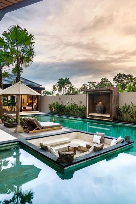 Patio Outdoor Ideas, Outdoor Ideas Backyard, Diy Fire Pits, Indoor Pool Design, Expensive Homes, Dream Backyard Pool, Bali House, Backyard Oasis Ideas, Tour Around The World