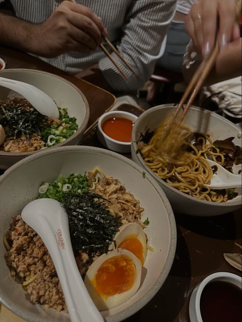 Singapore Aesthetic Food, Singapore Aesthetic, Food Dates, Dinner Sushi, Ramen Japanese, Nepal Culture, Singapore Food, Japan Trip, Food Inspo