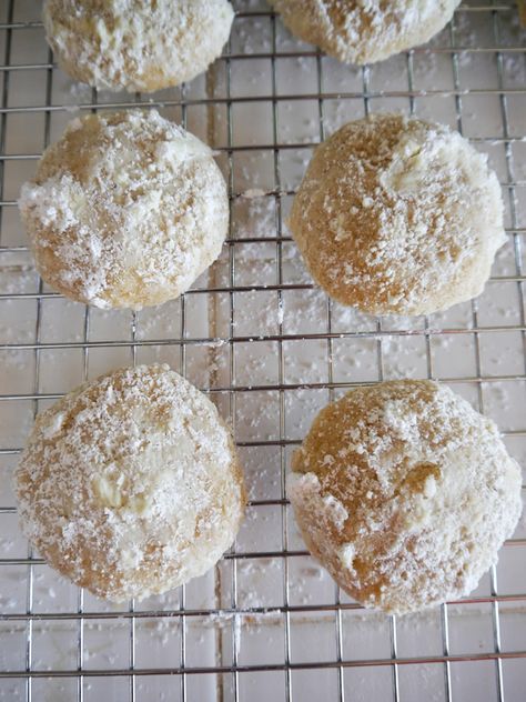 Browned Butter Cardamom Cookies Cardamom Biscuits, Cardamon Cookies, Cardamom Cookies Recipe, Cardomom Recipes, Soup And Stew Recipes, Cardamom Recipe, Cardamom Cookies, Finger Food Recipes, Food Planning