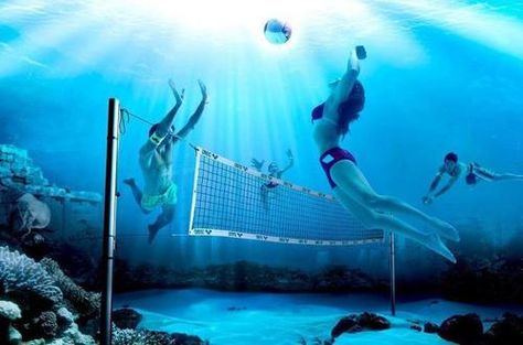 Onderwater Volleybal, grappig About Volleyball, Water Volleyball, Underwater Photos, My Kind Of Love, Summer Barbecue, To Infinity And Beyond, Beach Volleyball, Sports Photos, Underwater Photography