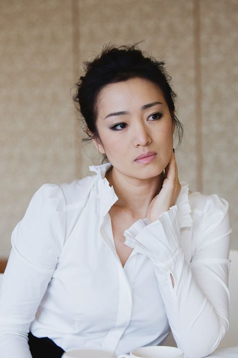 The 7 Chinese Actresses You Should Know | Vogue Gong Li, Vogue Photo, Blonde Actresses, Black Actresses, Becoming An Actress, Young Actresses, Female Actresses, Chinese Actress, Celebrity Photos