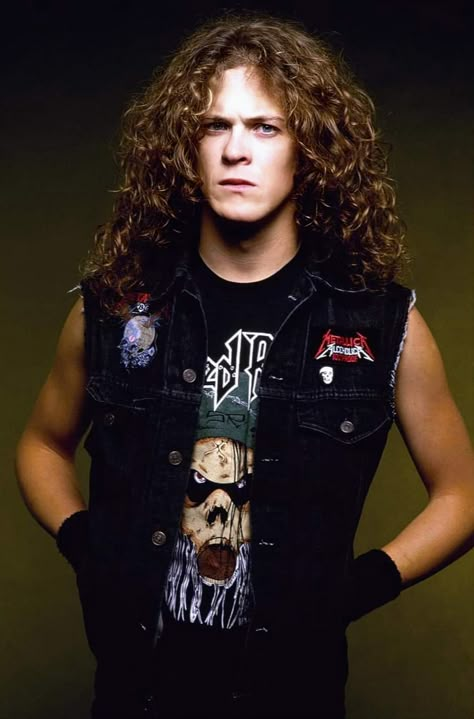 Jason Newsted 80s, Jason Metallica, Jason Newsted Metallica, Metalhead Fashion, Metal Musicians, Jason Newsted, Мотоциклы Cafe Racers, Heavy Metal Art, Dave Mustaine