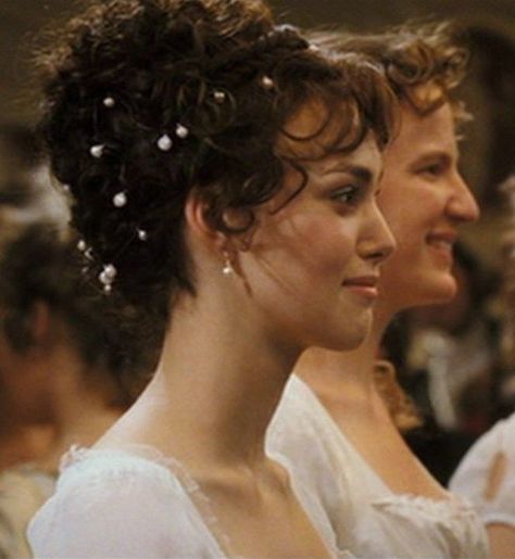 Elizabeth Bennet, It's Friday, Keira Knightley, I'm In Love, Pride And Prejudice, In Love, Hair, Dresses, White