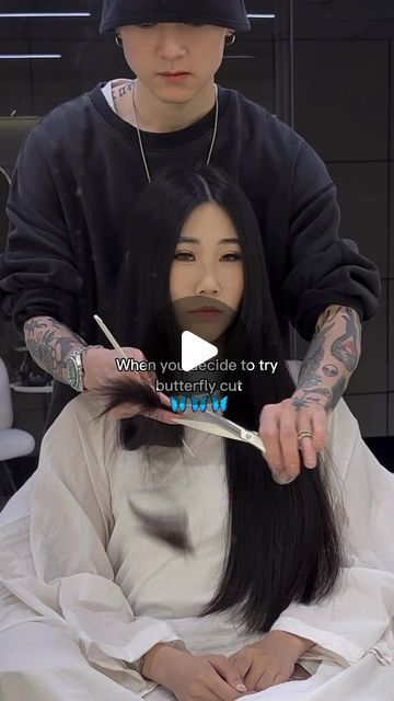 KARL on Instagram: "POV: when you decide to try butterfly cut 🦋

#dyson #fyp #viral #trending #hair #foryoupage #hairtransformation #hairstyles #blowout #hairstyle #haircut #butterfly #cut" Butterfly Haircut With Short Bangs, Butterfly Haircut 360 View, Korean Butterfly Haircut, Butterfly Cut Straight Hair Unstyled, Brad Mondo Butterfly Cut, Haircut Butterfly Cut, Butterfly Short Haircut, Butterfly Haircut For Short Hair, Apple Cut Hairstyle