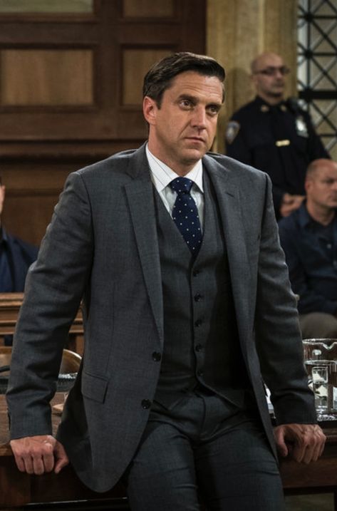 Frederick Chilton, Sonny Carisi, Raúl Esparza, Law And Order: Special Victims Unit, Special Victims Unit, Law And Order Svu, Mariska Hargitay, Law And Order, Bellini