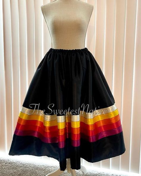 Cherokee Ribbon Skirt, Indigenous Ribbon Skirt, Native American Ribbon Skirts, Ribbon Skirts Ideas, Ribbon Skirts Native American, Balanced Unlimited, Native American Style Outfits, Indigenous Clothing, Fancy Shawl