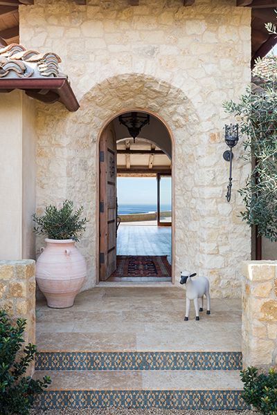 PAUL BRANT WILLIGER | ARCHITECT - Ocean View Residence Beautiful Beach Houses, Pretty Beach, Mediterranean Home, Spanish House, Mediterranean Homes, Floor To Ceiling Windows, Spanish Style, Residential Architecture, Dream Home Design