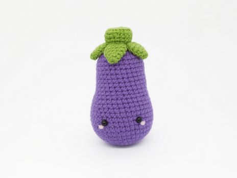 Crochet Eggplant, Magic Ring Crochet, Free Crochet Amigurumi, Crochet Keychain Pattern, Pink Yarn, Single Crochet Stitch, Crochet Keychain, Crochet Hook Sizes, Free Crochet Patterns