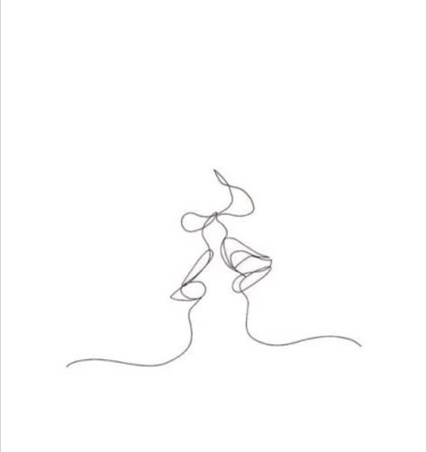 Two People Kissing Line Art, Kissing Line Tattoo, Kissing Silhouette Tattoo, People Kissing Tattoo, Lesbian Line Art Drawing, Aesthetic One Line Drawings, Fine Line Art Tattoo, Kissing Tattoo, Tattoo Kiss