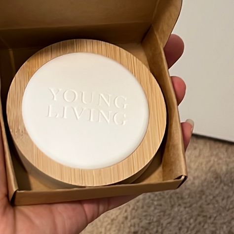 Brand New Young Living Mini Travel Passive Diffuser Authentic Young Living Pine, Abundance Essential Oil, Passive Diffuser, Dragon Time, Spruce Essential Oil, Pine Essential Oil, Spearmint Essential Oil, Ginger Essential Oil, Young Living Essential Oils