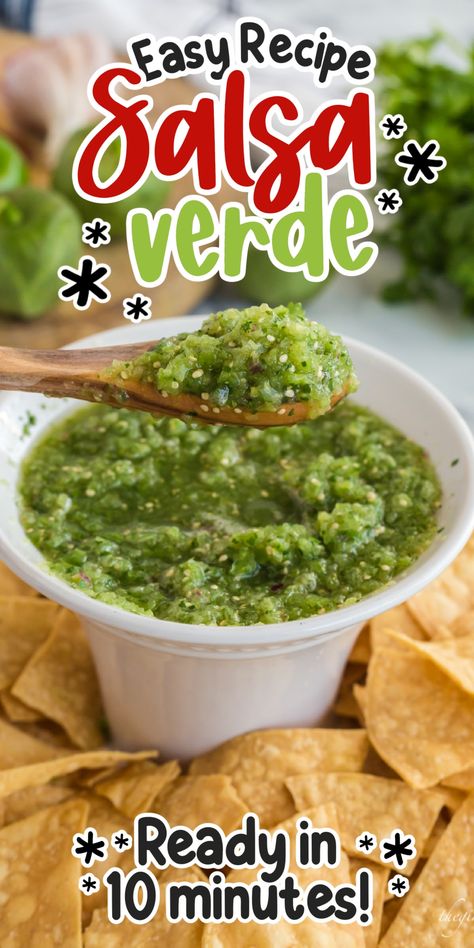 Diy Salsa Verde, Easy Green Salsa Recipe, Homemade Salsa Verde Recipes, Green Salsa Recipe Tomatillos, Recipe For Salsa, Easy Salsa Verde Recipe, Easy Salsa Verde, Green Salsa Recipe, Green Tomato Salsa