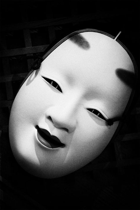 ☆ Photography By :→: Osamu Jinguji ☆ Asian Mask, Mascara Oni, Japanese Noh Mask, Noh Theatre, Japanese Masks, Noh Mask, Mask Drawing, Theatre Masks, Japanese Mask