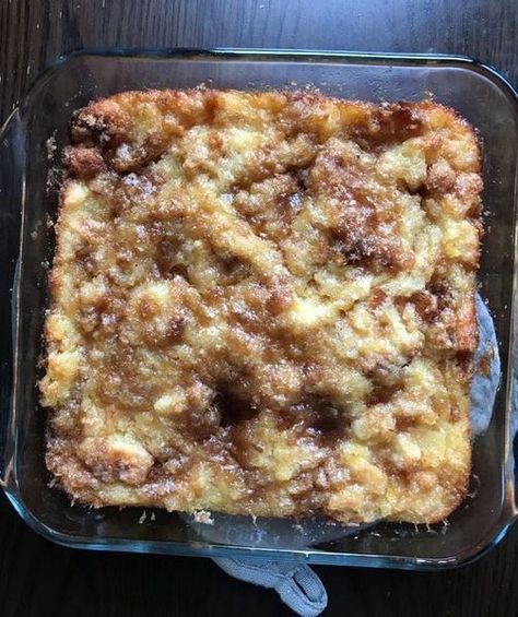 Paula Deen Bread Pudding, Pineapple Bread Pudding, Heaven Cake, Pineapple Bread, Cooking Panda, Paula Deen Recipes, Toast In The Oven, Bread Pudding Recipe, Stale Bread