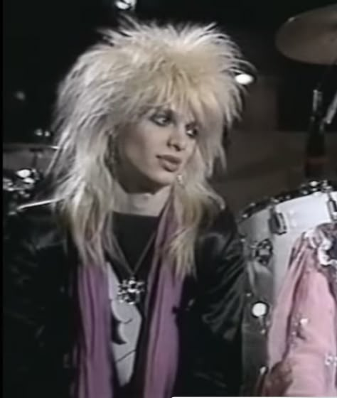 hanoi rocks michael monroe andy mccoy sami yaffa razzle nasty suicide 1980s 80s rock glamrock punk rock glam metal 80s Rock Hair, Mike Monroe, 80s Rock Fashion, Punk Guy, 80s Glam Rock, 80s Rocker, Michael Monroe, Hair Metal Bands, Hanoi Rocks