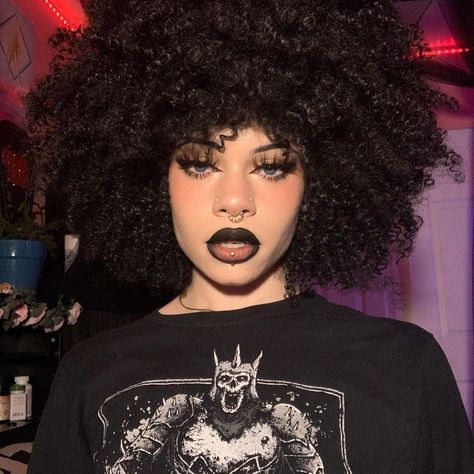 Eve on Instagram: “My birthday is tomorrow 😦 . . . . #makeup #altmakeup #alt #alternative #altpoc #gothmakeup #fro #afro #wig #piercings #piercing” Black Goth Makeup, Emo Makeup Looks, Afro Goth, Vampire Bride, Afro Wig, My Birthday Is, Punk Makeup, Alt Makeup, Makeup For Black Skin