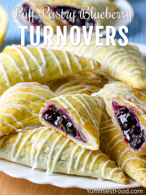 Puff Pastry Blueberry, Pastries Easy, Blueberry Turnovers, Yummiest Food, Puff Pastry Recipes Dessert, Blueberry Filling, Pastries Recipes Dessert, Easy To Bake, Turnover Recipes