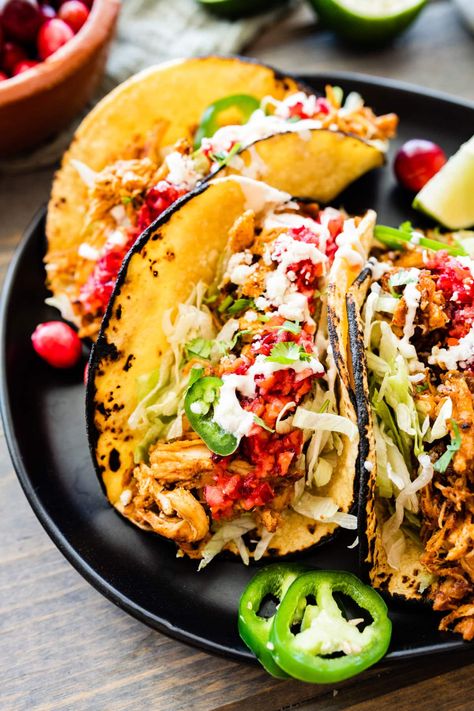 Leftover Turkey Tacos Recipe: Thanksgiving leftovers - CucinaByElena Spicy Turkey Tacos, Turkey Leftover Recipes, Turkey Tacos Recipes, Mom Meals, Cranberry Salsa, Recipe Thanksgiving, Shredded Turkey, Thanksgiving Turkey Leftovers, Cranberry Relish