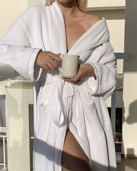 Robe Outfit Pajama, White Women Outfits, Women Nightwear Outfit, Neutral Loungewear, Women Nightwear Dresses, Pijamas Women, Stylish Loungewear, Women Fashion Dress, Casual Work Dresses