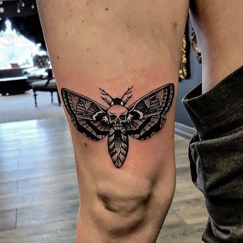 Moth Above Knee Tattoo, Knee Tattoo Design, Moth Tattoo Meaning, Tattoo With Meaning, Above Knee Tattoo, Moth Tattoo Design, Moth Tattoo, Most Popular Tattoos, Dragonfly Tattoo