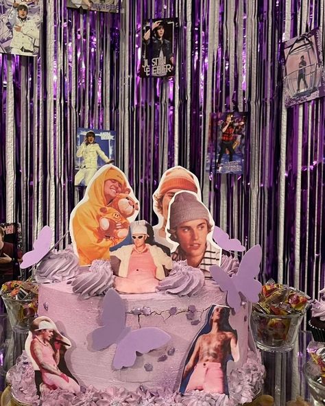 #cake #pastel #justinbieber Justin Bieber Bachelorette Party, Justin Bieber Birthday Party, Justin Bieber Party Theme, Justin Bieber Birthday Party Ideas, Justin Bieber Cake, Justin Bieber House, Justin Bieber Party, Justin Bieber Birthday, Justin Bieber Baby