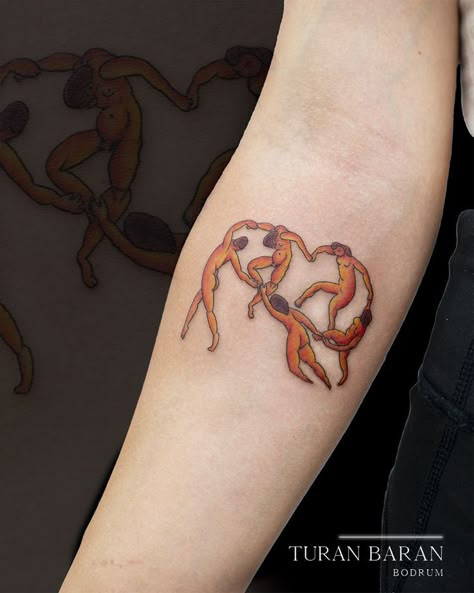 henri matisse dance tattoo minimalist tattoo art bodrum turan baran piercing Abstract People Tattoo, Henry Matisse Tattoo, Henri Mattise Tattoo, Dancing Circle Tattoo, Famous Art Tattoo Minimalist, Matisse Dance Tattoo, Art History Tattoo, Matisse Tattoo, Henri Matisse Dance