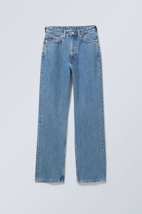 Rowe Extra High Straight Jeans - Nobel blue - Weekday WW High Straight Jeans, Super High Waisted Jeans, Swedish Street Style, Blue Jean Outfits, Jeans Online, Linen Clothes, Popular Style, High Jeans, Straight Leg Pants