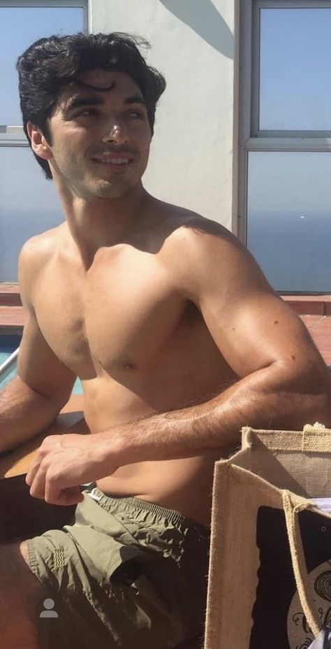 Taylor Zakhar Perez Boyfriend Material, Mlm Ships, Taylor Perez, Alex Taylor, Taylor Zakhar Perez, Shirtless Actors, Dollan Twins, Zakhar Perez, Best Islamic Books