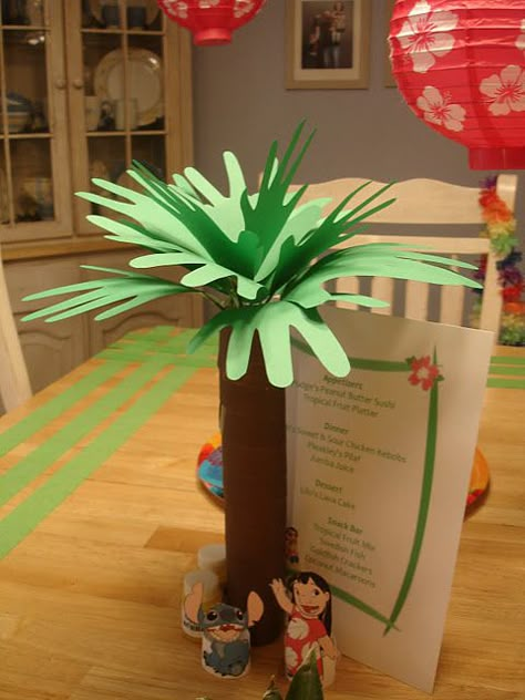 Party and food ideas for a Lilo and Stitch party. Love pudge's PB, cobra BUBBLES, and Jumba's juice. Jumba Juice, Lilo And Stitch Birthday Party, Lilo Stitch Party, Lilo And Stitch Party, Lilo And Stitch Birthday, Palm Tree Crafts, Lilo And Stitch Movie, Stitch Birthday Party, Hawaiian Crafts