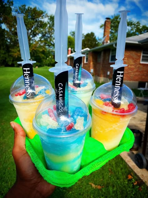 Slushy Truck Ideas, Selling Drinks Ideas, Slushie Business Ideas, Selling Drink Ideas, Daiquiri Bar Ideas, Drink Business Ideas, Drinks To Sell, Slushie Bar, Slushy Alcohol Drinks