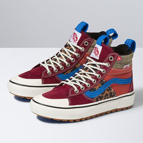 Vans Aesthetic, Tenis Vans, Vans Store, Leopard Sneakers, Vans Sk8 Hi, Mens Fashion Casual Outfits, Snowboard Boots, Sk8 Hi, Vans High Top Sneaker