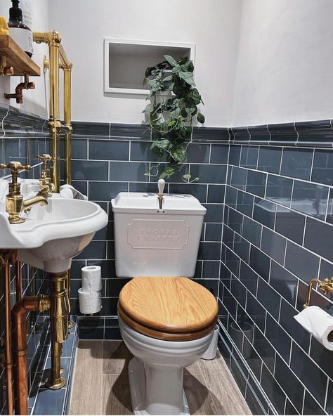 Small Space. Big impact. This is exactly what @summerfield_interiors achieved when designing this gorgeous cloakroom for their client. Featuring the Thomas Crapper low level 814 cistern and Marlborough sink. #design #bathroomdesign #bathroominspo #thecrapperdifference #thomascrapper Thomas Crapper, Sink Design, Bathroom Inspo, Design Kitchen, Bathroom Inspiration, Interior Design Kitchen, Small Space, Bathroom Design, Small Spaces