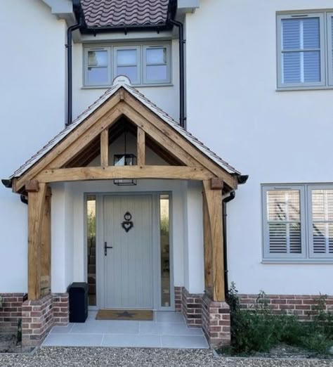 Country House Doors Entrance, Oak Porch Ideas Entrance, Wooden Front Door Bungalow, External Cottage Doors, Bungalow Front Door, Oak Framed Porch Entrance, Front Porch Ideas Uk, Oak Door External, Cottage Front Door