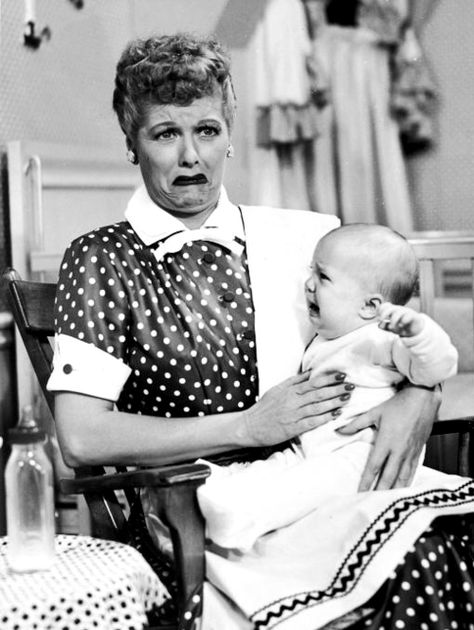 Lucy trying to get Little Ricky to stop crying. I Love Lucy Episodes, I Love Lucy Show, Lucille Ball Desi Arnaz, Tv Moms, Lucy And Ricky, Loretta Young, Desi Arnaz, Carole Lombard, Barbara Stanwyck