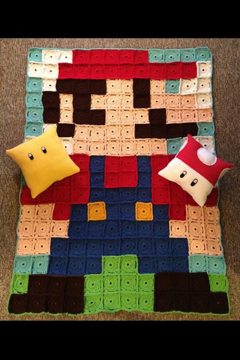 Mario crocheted blanket Mario Pattern, Nintendo Crochet, Mario Crochet, Crochet Sets, Crochet Characters, Paper Bows, Sewing Designs, Crochet Rugs, Crocheted Blanket