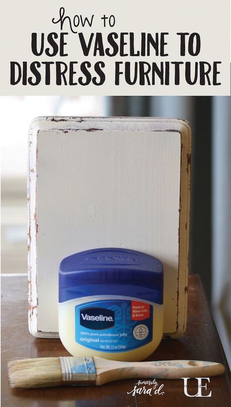 How to use Vaseline for Distressing Furniture Distress Furniture, Distressed Furniture Diy, Astuces Diy, Distressed Furniture, Refurbished Furniture, Paint Furniture, Old Furniture, Flipping Furniture, Redo Furniture